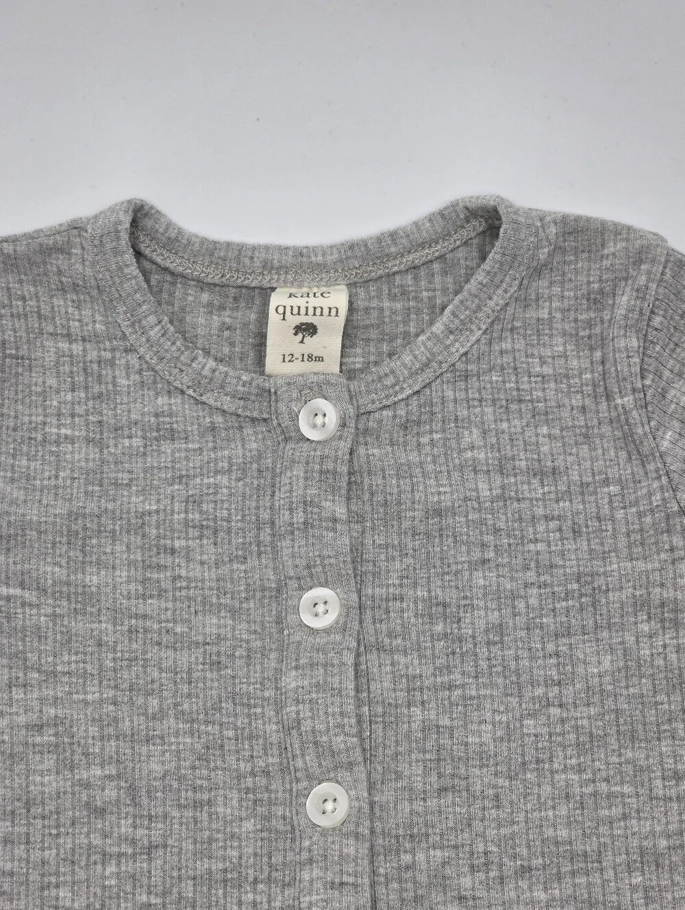 kate quinn gray ribbed romper size 12-18 months